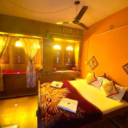Hostel Little Prince Home Stay Jaisalmer Exterior photo