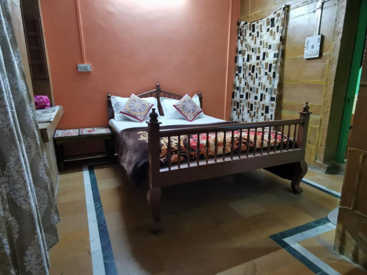 Hostel Little Prince Home Stay Jaisalmer Exterior photo