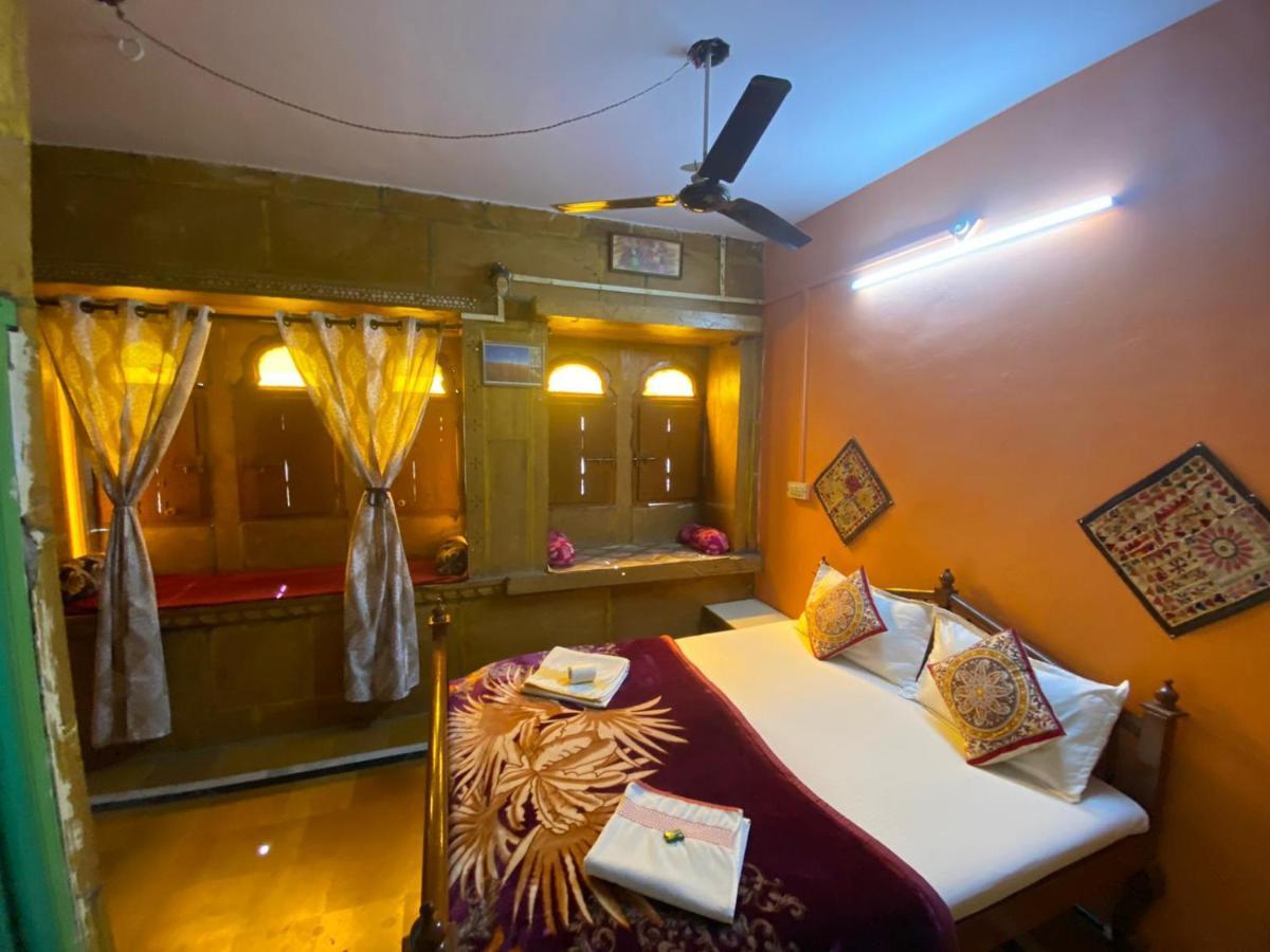 Hostel Little Prince Home Stay Jaisalmer Exterior photo