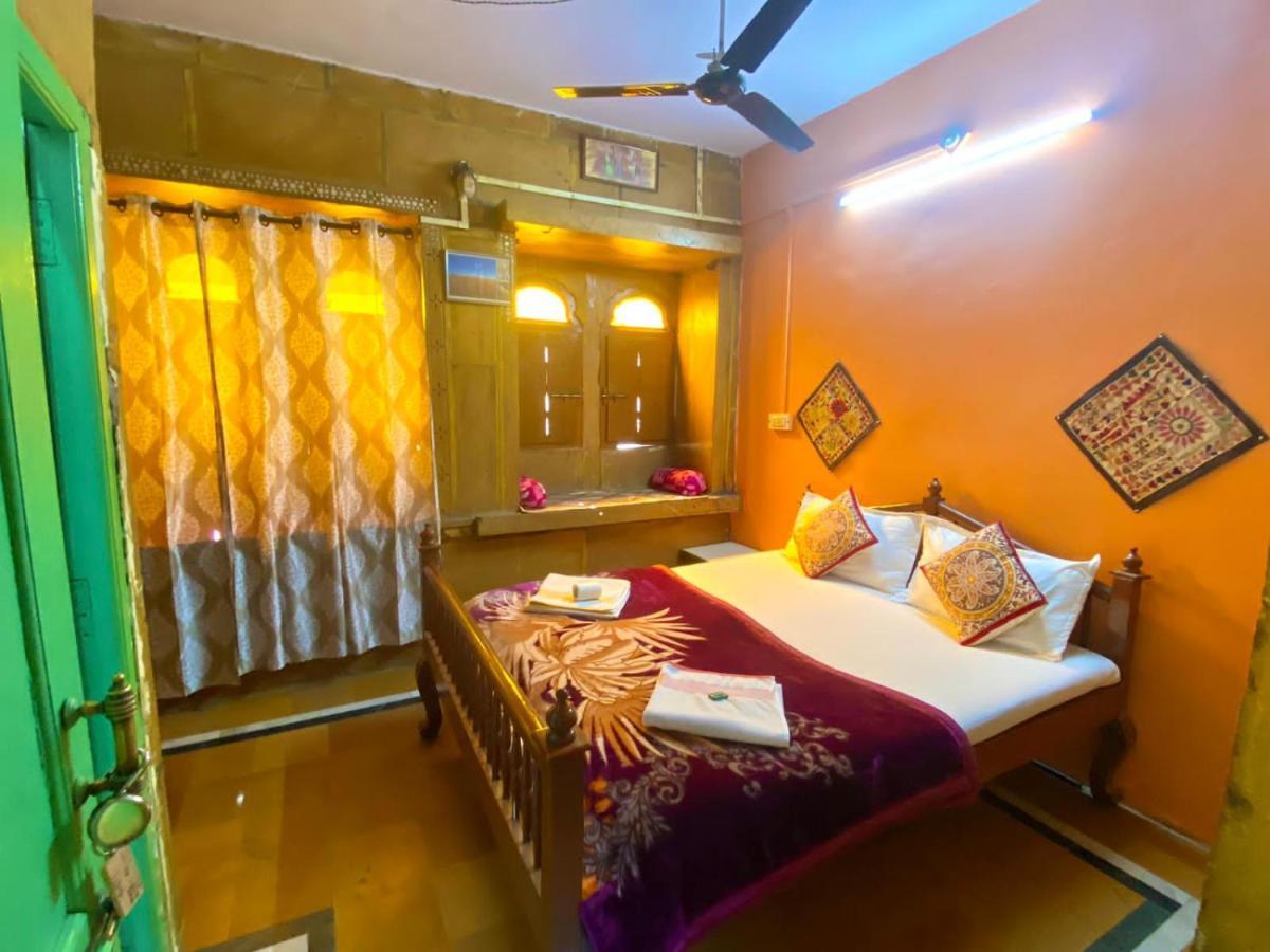 Hostel Little Prince Home Stay Jaisalmer Exterior photo